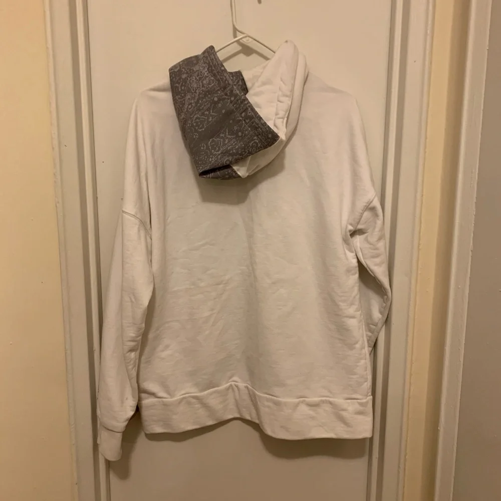 Puma x Les Benjamins white hoodie - Picture 4 of 4